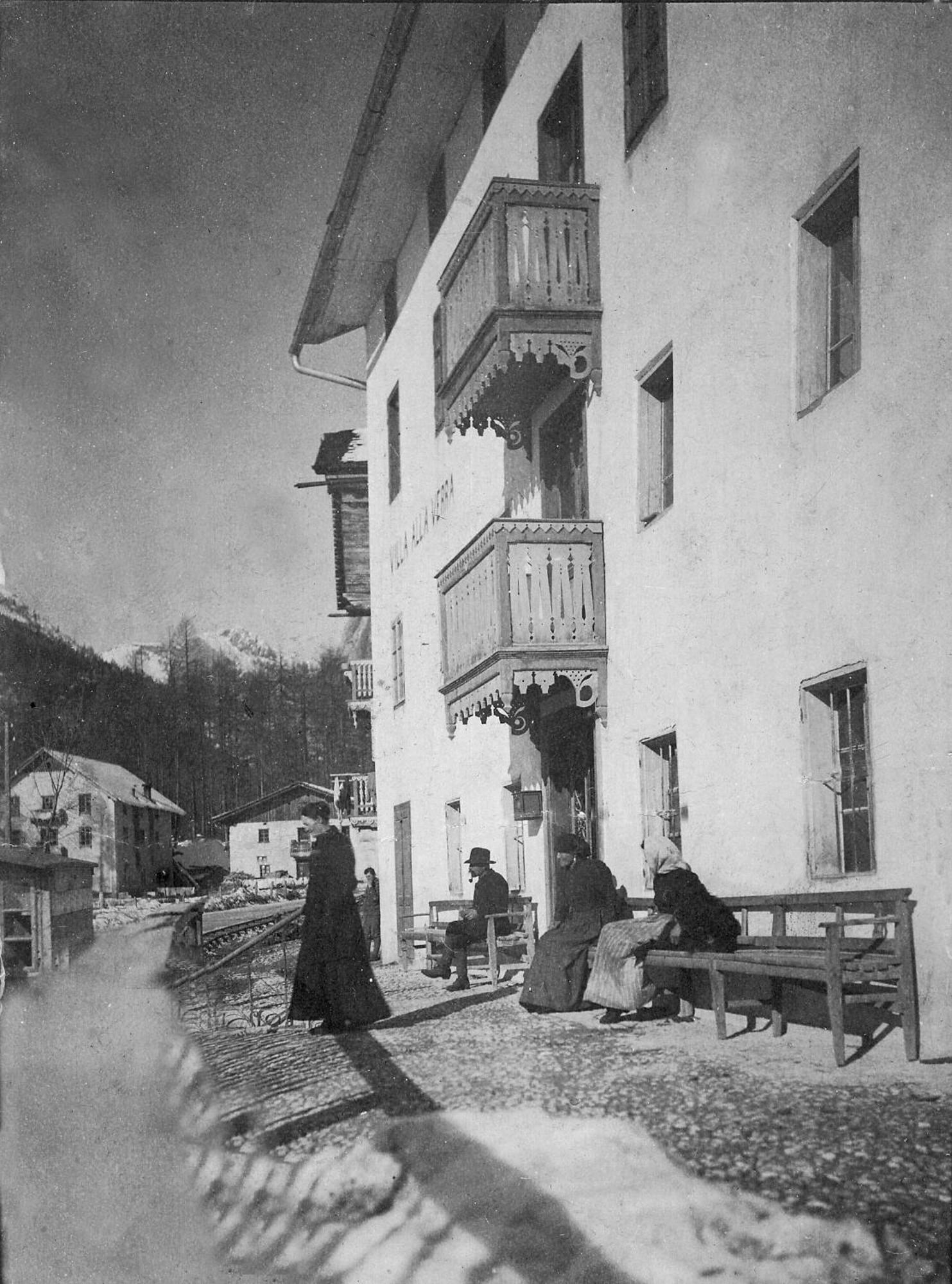 Hotel Des Alpes Cortina dʼAmpezzo Esterno foto